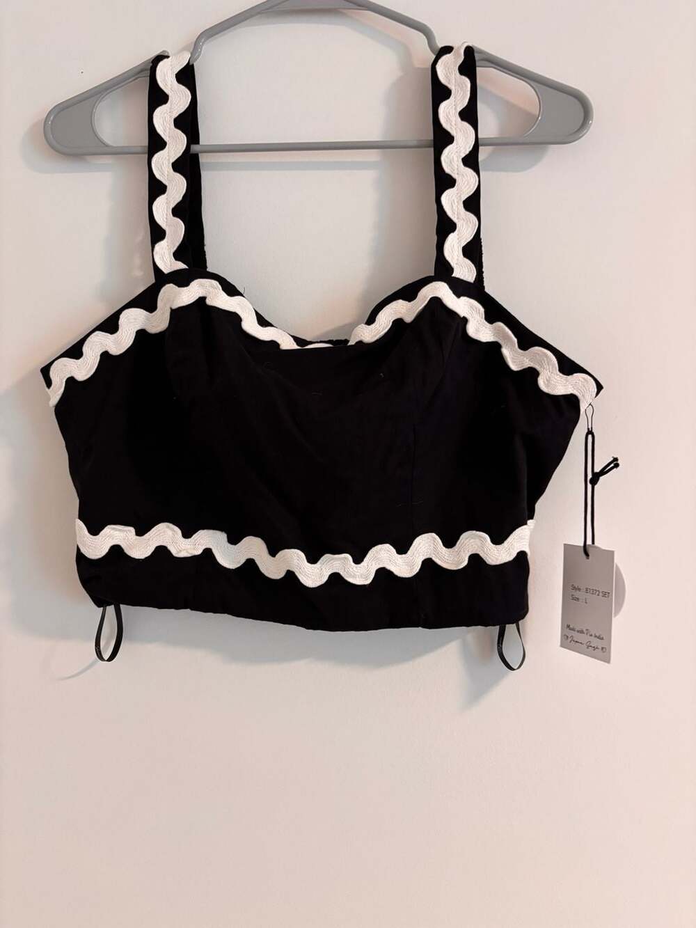 Japna Black and White Contrast Scallop Edge Smocked Crop Top